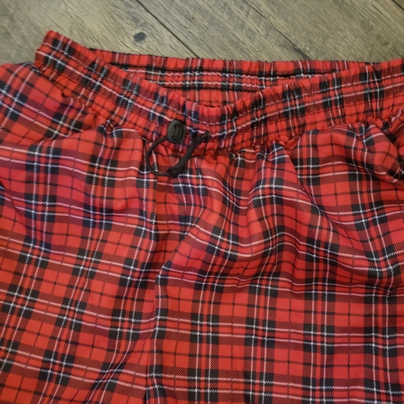 Unisex Black & Red Pants Hot topic String to pull - Picture 6 of 8